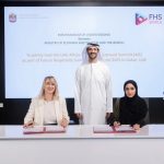 Dans le cadre de cette initiative, le Ministère de l’Économie et du Tourisme a signé un protocole d’accord (MoU) avec The Bench, organisateur du FHS World, en présence de S.E. Abdulla bin Touq Al Marri, Ministre de l’Économie et du Tourisme. Le protocole a été signé par S.E. Badreya Al Maidoor, Secrétaire générale adjointe du secteur des services de soutien au sein du Ministère, et Daria Smith, Directrice de portefeuille chez The Bench. Les deux parties collaboreront à l’organisation de l’événement et à la coordination de sa promotion, conformément à l’objectif du Sommet : mettre en lumière les opportunités d’investissement dans les activités et projets liés au tourisme à travers le continent africain.