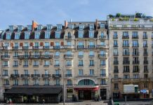Le Pont Royal cédé à des milliardaires américains
