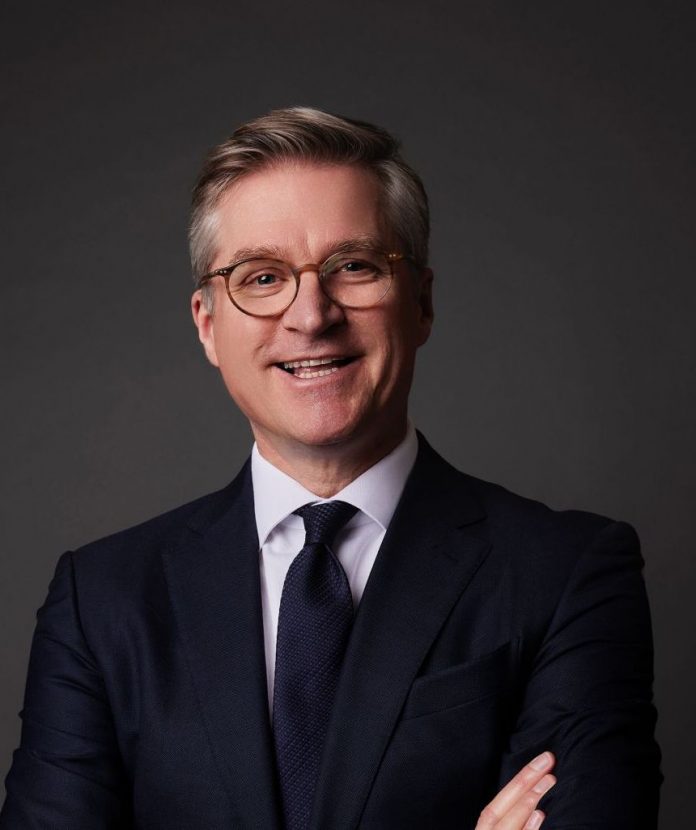 Bob van den Oord @ credit Langham Hospitality Group