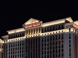Conflit social, Las Vegas, USA | Caesars évite la grève grâce à un accord avec les syndicats de Las Vegas Caesars Palace in Las Vegas, NV, USA @ credit Depositphotos