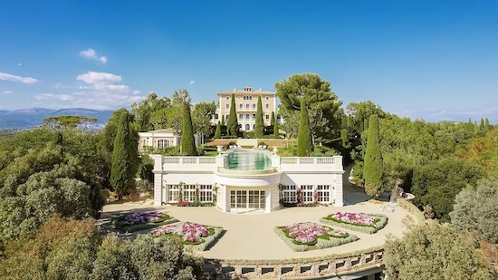 Château de la Croix des Gardes @ credit Mandarin Oriental