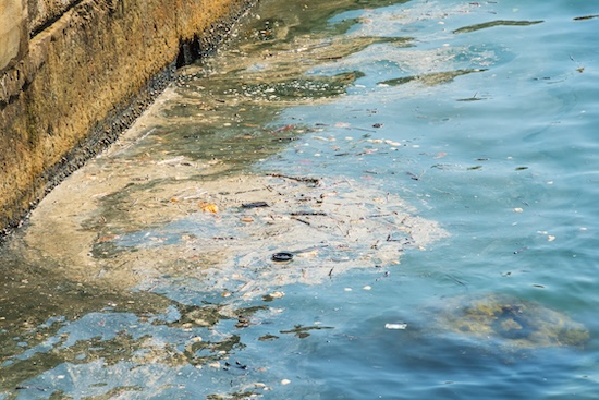 Pollution @ credit Depositphotos