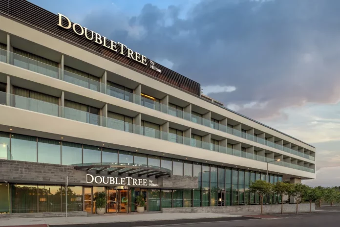 DoubleTree by Hilton Lagoa Açores - Façade