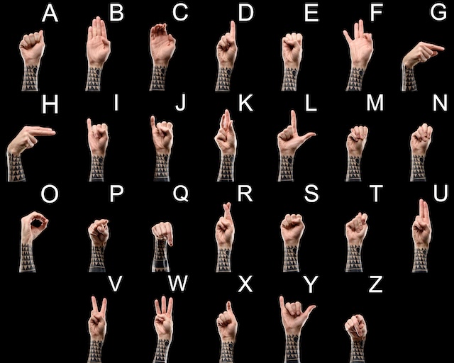 Un service client entièrement dédié aux sourds et malentendants @ credit Depositphotos