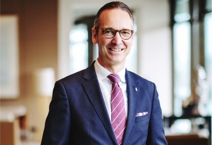 Christian Fomm @ credit linkedin