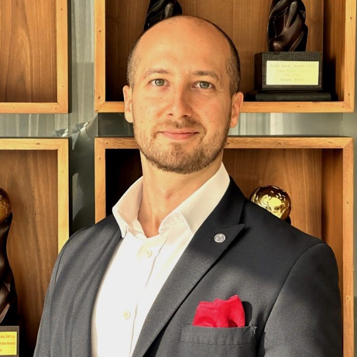 Rory Coote @ credit Rotana