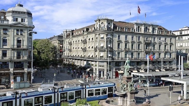 @ credit Hotel Schweizerhof