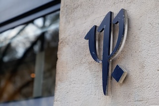 Bordeaux , Aquitaine France - 03 08 2021 : Club Med logo and brand sign front of store Club Mediterranee office shop travel agency all-inclusive holidays