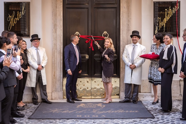 Le Directeur de l'hôtel Massimo Coli et la Présidente et CEO de Starhotels, Elisabetta Fabri @ credit Starhotels, linkedin post