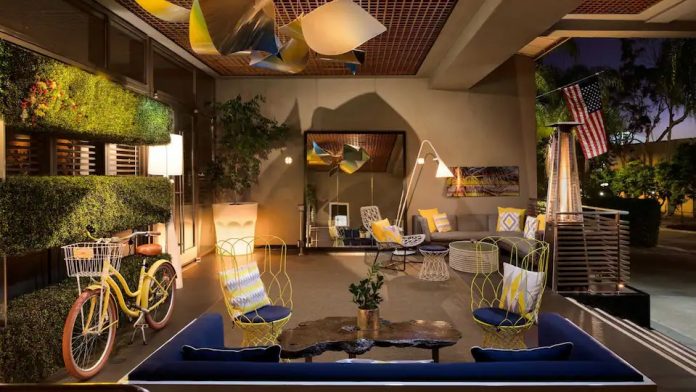 Exterior-Patio-Side-View @ credit Hyatt Centric Delfina Santa Monica