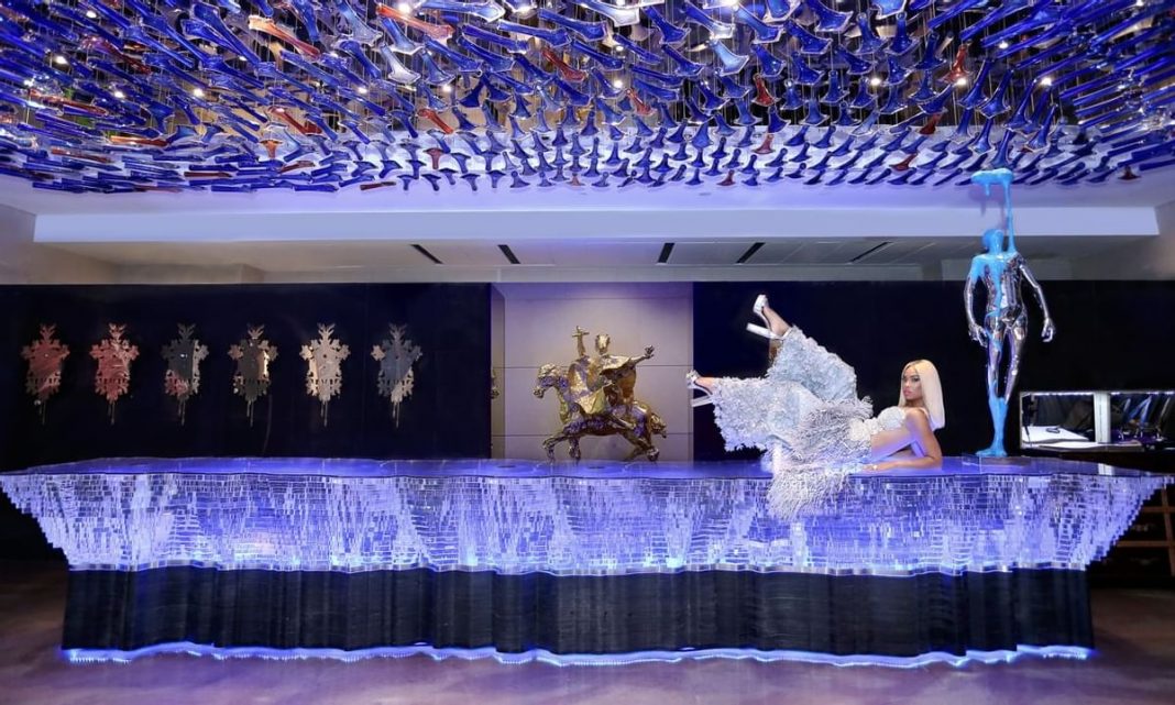 Front Desk @ Eclat Hotel Pekin