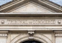 Point Éco | 332,5 ME d’offres pour Les Hôtels de Paris Tribunal de Commerce @ credit Depositphotos