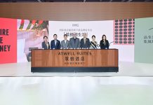 IHG lance Atwell Suites en Chine Alice Du, directrice financière, IHG Greater China ; Ivan Chen, vice-président du cycle de vie et de la croissance des hôtels, IHG Greater China ; Kent Sun, directeur du développement, IHG Greater China ; Daniel Aylmer, directeur général, IHG Greater China ; Jerome Qiu, directeur de l'exploitation, IHG Greater China ; Rita Jiang, directrice commerciale et marketing, IHG Greater China et Ying Ying Koh, vice-présidente, performance des franchises et Holiday Inn Express, IHG Greater China (de gauche à droite), ont assisté à la cérémonie de lancement de la marque Atwell Suites.