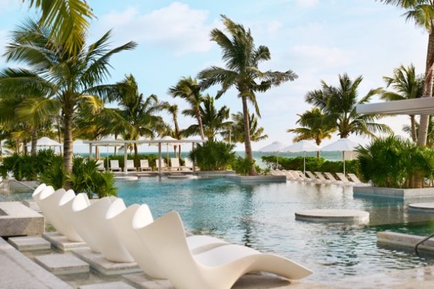 SLS Playa Mujeres Pool - Moyenne