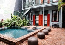 USA | À la Nouvelle-Orléans, Kasa ajoute « The Frenchmen » à son portefeuille en développement The Frenchmen by Kasa, a historic gem since 1860, is located in the heart of New Orleans' vibrant scene, just steps from Bourbon Street. The property features 27 thoughtfully designed rooms, including suites with balconies that offer a unique perspective for enjoying the lively local atmosphere.