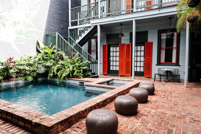 The Frenchmen by Kasa, a historic gem since 1860, is located in the heart of New Orleans' vibrant scene, just steps from Bourbon Street. The property features 27 thoughtfully designed rooms, including suites with balconies that offer a unique perspective for enjoying the lively local atmosphere.