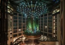 Ouverture, Allemagne | Le Radisson Collection Hotel Berlin, nouvelle icône berlinoise ! Living Tree @ credit Radisson Collection Hotel, Berlin