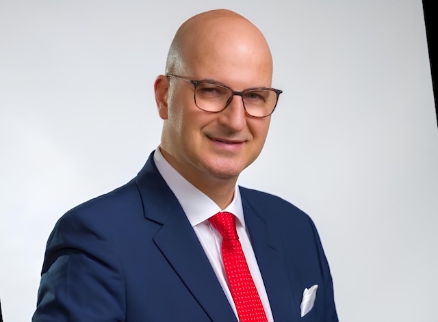 Cesar Alcobendas credit linkediin