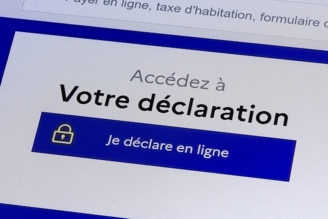 Déclaration en ligne @ credit Depositphotos