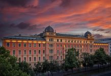 Ouverture, Autriche | Anantara Palais Hansen Vienna : un joyau viennois renaît sous le signe du luxe urbain @ credit Anantara Palais Hansen Vienna Hotel_Exterior Sunset