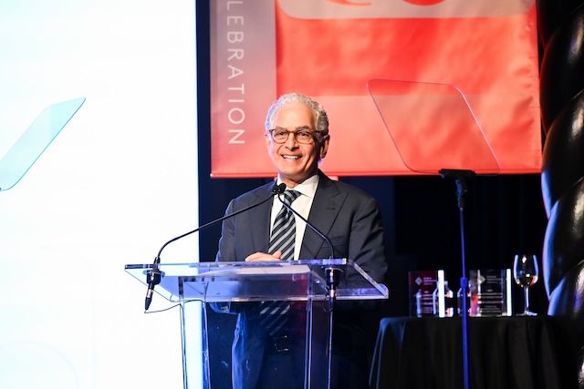 Mark-Hoplamazian-Receives-Cornell-Hospitality-Icon-of-the-Industry-Award-Announces-Commitment-to-Hire-5000-More-Opportunity-Youth-by-the-End-of-2028 @ credit Hyatt