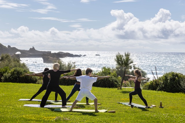 Yoga-at-Hotel-du-Palais-Biarritz-The-Unbound-Collection-by-Hyatt @ credit Hyatt