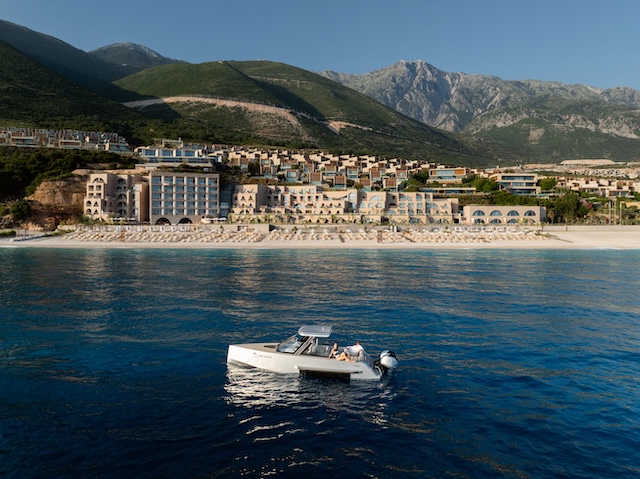 Green_Coast_Albania_MGallery_Collection3