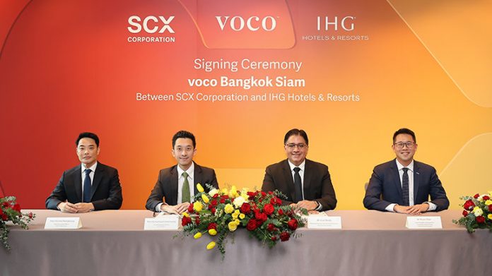 (from left to right: Rachod Nantakwang, Chief Executive Officer, SCX Corporation, Nuttaphong Kunakornwong, Chief Executive Officer, SC Asset Corporation Public Company Limited, Vivek Bhalla, Managing Director, South East Asia & Korea, IHG, Bryan Chan, Vice President, Development, South East Asia & Korea, IHG)