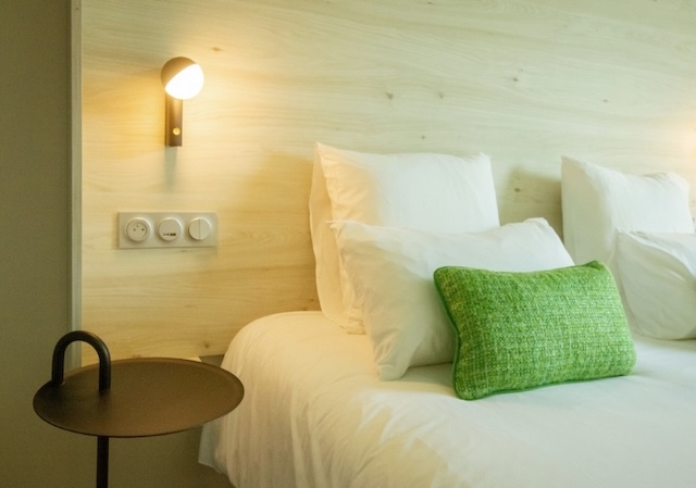 @ credit Ysotop Hotel