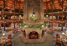Canada | Le Château Montebello (Fairmont), joyau patrimonial du Québec, mis en vente sous contrôle judiciaire @ credit Fairmont Le Château Montebello