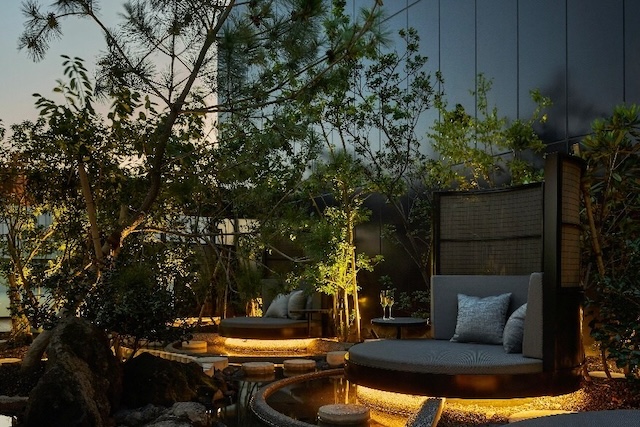 Rooftop Lounge “Yusora”