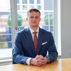 Alexander Apitzsch @ credit linkedin