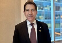 Canada | Daniel Newberry nommé General Manager du St. Regis Toronto Daniel Newberry @ credit linkedn
