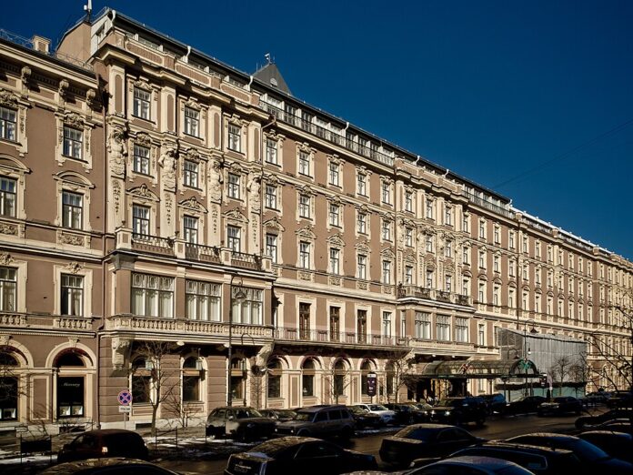 Par Florstein — Travail personnel, CC BY-SA 3.0, https://commons.wikimedia.org/w/index.php?curid=14733494