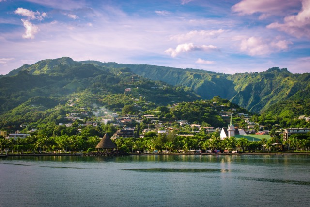 Vue sur Papeete @ credit Depositphotos